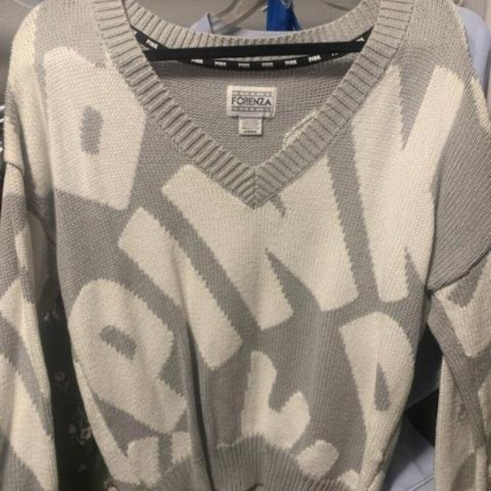Sweater - Picture 2 of 3